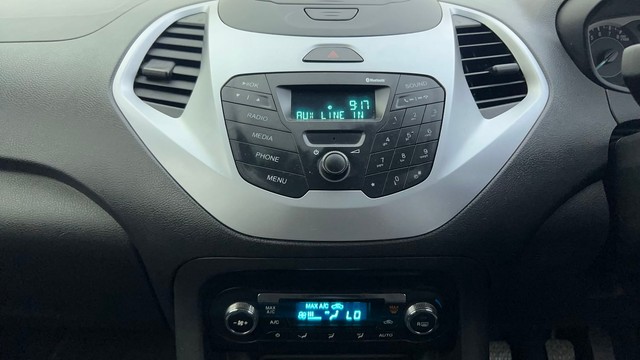 Second-hand 2018 Ford Figo Titanium AT 2019-2020 for sale in Ahmedabad-38