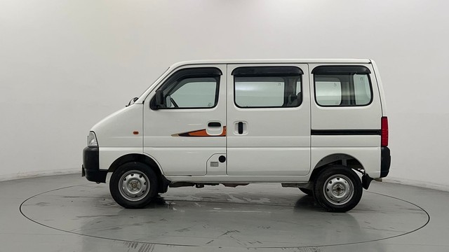 Second-hand 2022 Maruti Eeco 5 Seater AC CNG BSVI for sale in Gurgaon-6