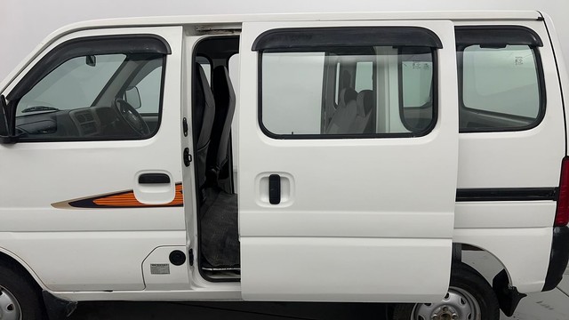 Second-hand 2022 Maruti Eeco 5 Seater AC CNG BSVI for sale in Gurgaon-31