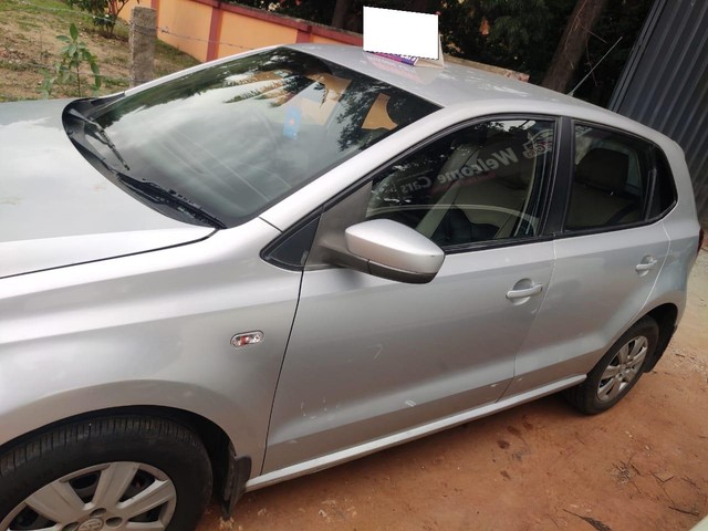 Second-hand 2011 Volkswagen Polo Petrol Comfortline 1.2L for sale in Hassan-4