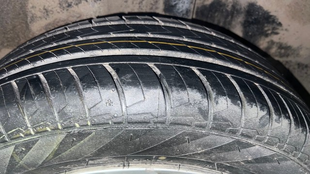 Second-hand 2016 Volkswagen Vento 1.6 Highline Plus for sale in Ghaziabad-36