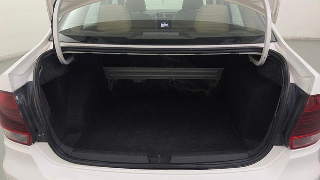 Second-hand 2016 Volkswagen Vento 1.6 Highline Plus for sale in Ghaziabad-9