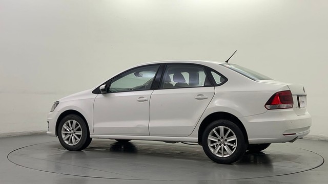 Second-hand 2016 Volkswagen Vento 1.6 Highline Plus for sale in Ghaziabad-5