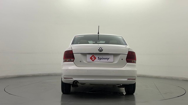 Second-hand 2016 Volkswagen Vento 1.6 Highline Plus for sale in Ghaziabad-4