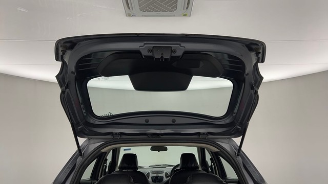 Second-hand 2016 Ford Figo Trend for sale in Kanpur-36