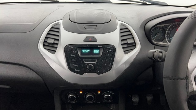 Second-hand 2016 Ford Figo Trend for sale in Kanpur-33