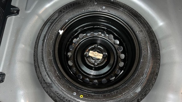 Second-hand 2023 Hyundai i20 Asta Opt IVT for sale in Kanpur-21