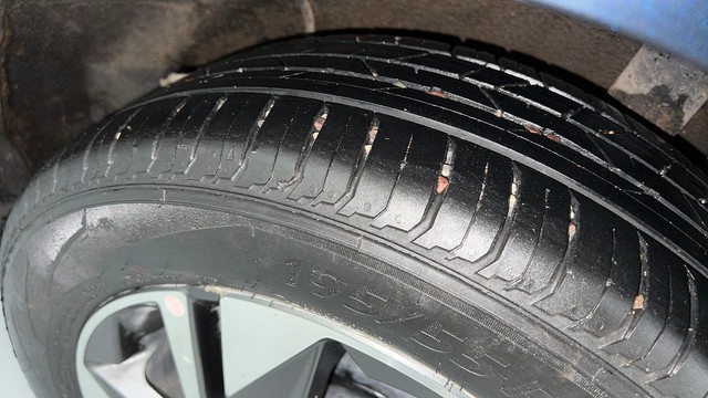 Second-hand 2023 Hyundai i20 Asta Opt IVT for sale in Kanpur-38