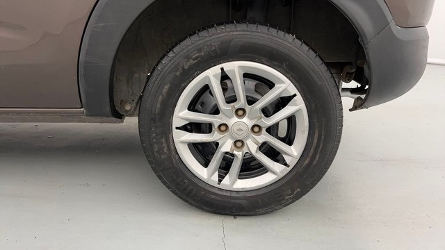 Second-hand 2023 Renault Triber RXL for sale in Kanpur-19