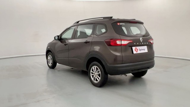 Second-hand 2023 Renault Triber RXL for sale in Kanpur-5