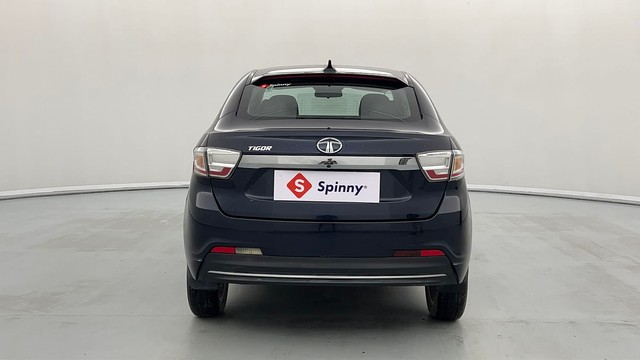 Second-hand 2022 Tata Tigor XZ Plus for sale in Lucknow-4