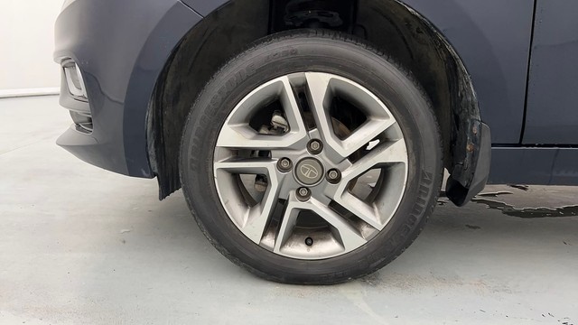 Second-hand 2022 Tata Tigor XZ Plus for sale in Lucknow-20