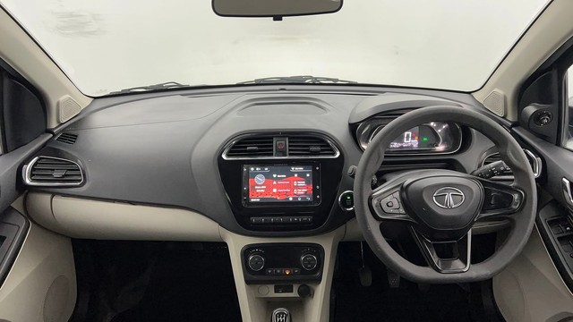 Second-hand 2022 Tata Tigor XZ Plus for sale in Lucknow-11