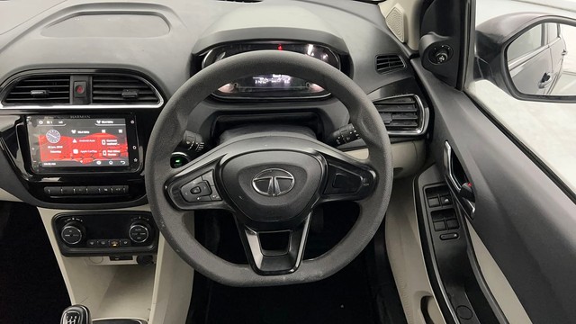Second-hand 2022 Tata Tigor XZ Plus for sale in Lucknow-36