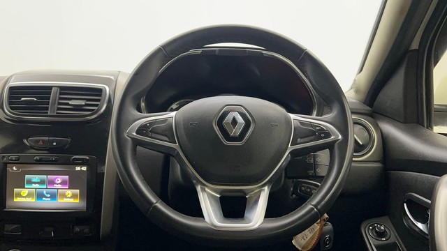 Second-hand 2021 Renault Duster RXZ for sale in Kolkata-30