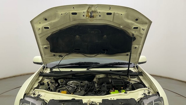 Second-hand 2021 Renault Duster RXZ for sale in Kolkata-8