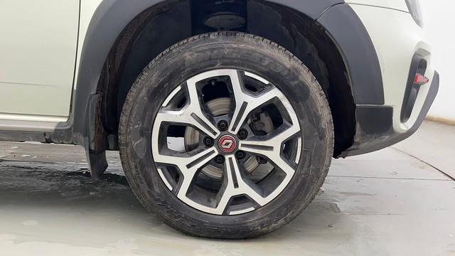 Second-hand 2021 Renault Duster RXZ for sale in Kolkata-17