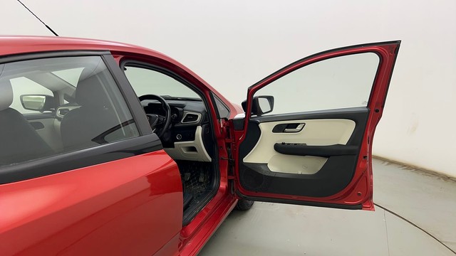 Second-hand 2021 Tata Altroz XZ for sale in Kolkata-16