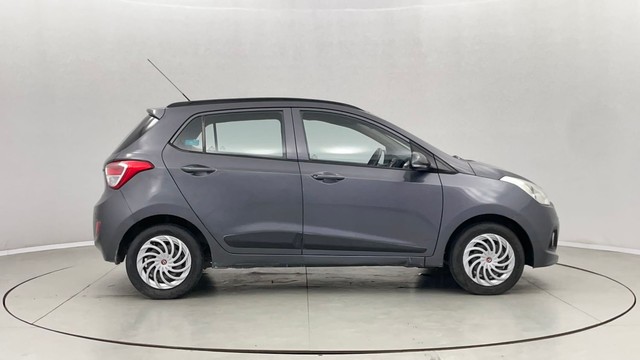Second-hand 2015 Hyundai Grand i10 1.2 Kappa Sportz BSIV for sale in Jaipur-2