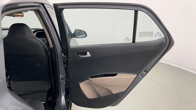 Second-hand 2015 Hyundai Grand i10 1.2 Kappa Sportz BSIV for sale in Jaipur-37