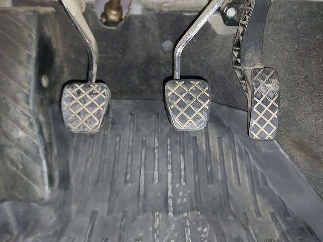 Second-hand 2022 Volkswagen Virtus Topline for sale in Coimbatore-14