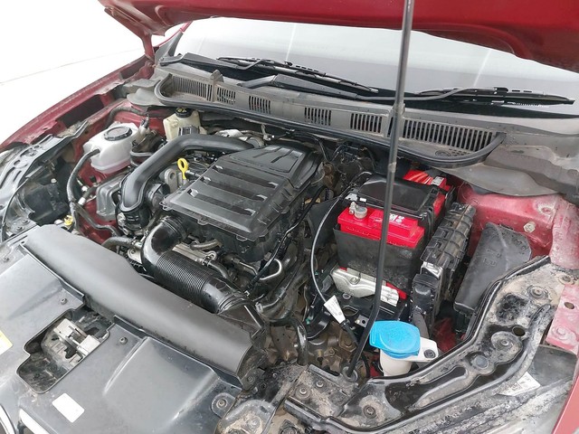 Second-hand 2022 Volkswagen Virtus Topline for sale in Coimbatore-39