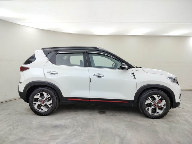 Second-hand 2021 Kia Seltos GTX Plus for sale in Coimbatore-2