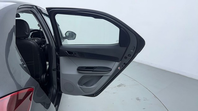 Second-hand 2022 Tata Tiago XT CNG for sale in Sonipat-26