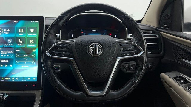 Second-hand 2023 MG Hector 1.5 Turbo Sharp pro BSVI for sale in Chandigarh-35