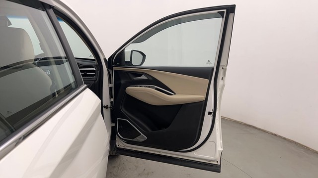 Second-hand 2023 MG Hector 1.5 Turbo Sharp pro BSVI for sale in Chandigarh-16