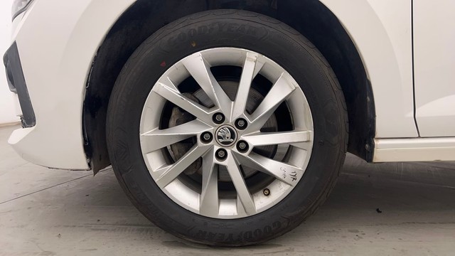 Second-hand 2022 Skoda Slavia 1.5 TSI Ambition for sale in Chandigarh-20