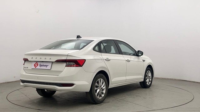 Second-hand 2022 Skoda Slavia 1.5 TSI Ambition for sale in Chandigarh-3