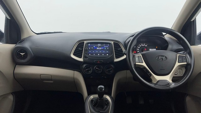 Second-hand 2022 Hyundai Santro Sportz Executive CNG for sale in Chandigarh-11