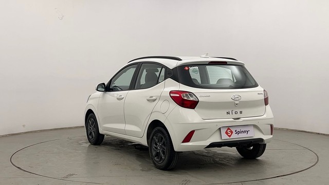 Second-hand 2022 Hyundai Grand i10 Nios Sportz CNG for sale in Chandigarh-5