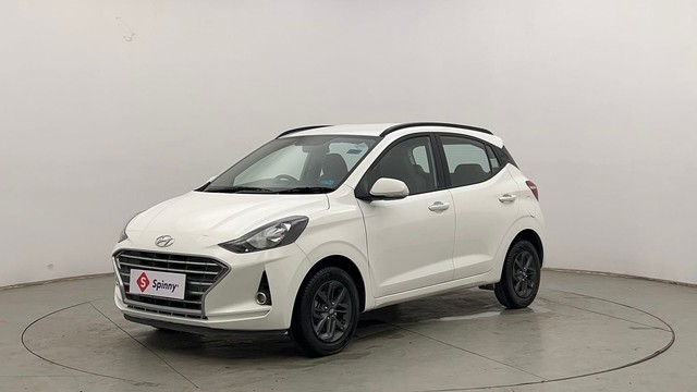 Second-hand 2022 Hyundai Grand i10 Nios Sportz CNG for sale in Chandigarh