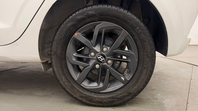 Second-hand 2022 Hyundai Grand i10 Nios Sportz CNG for sale in Chandigarh-19