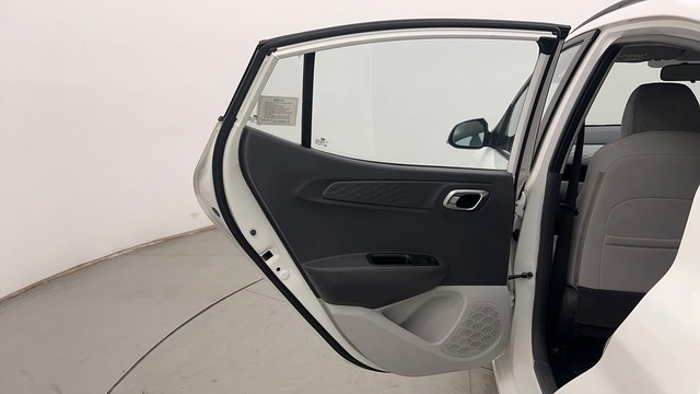 Second-hand 2022 Hyundai Grand i10 Nios Sportz CNG for sale in Chandigarh-26