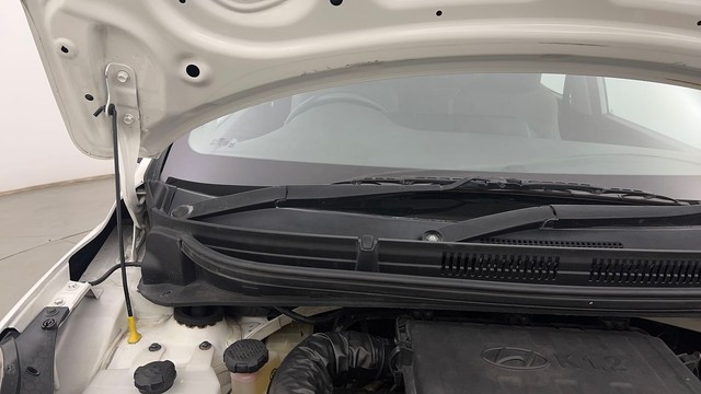 Second-hand 2022 Hyundai Grand i10 Nios Sportz CNG for sale in Chandigarh-29