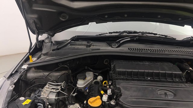 Second-hand 2022 Tata Tiago XT CNG for sale in Chandigarh-35