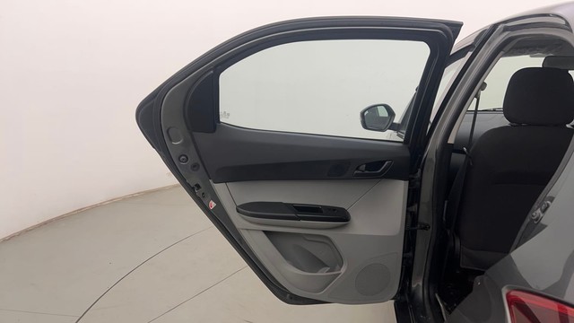 Second-hand 2022 Tata Tiago XT CNG for sale in Chandigarh-25