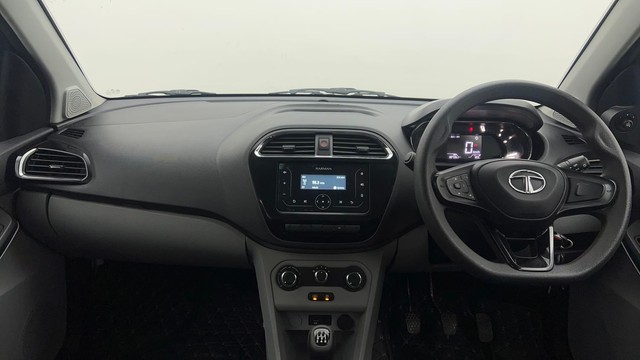 Second-hand 2022 Tata Tiago XT CNG for sale in Chandigarh-11