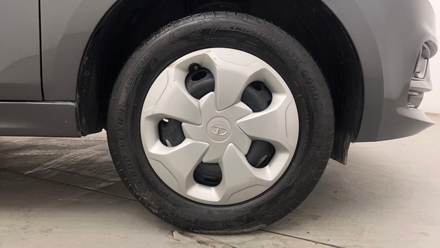 Second-hand 2022 Tata Tiago XT CNG for sale in Chandigarh-17