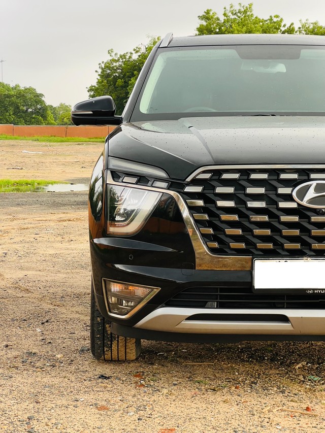 Second-hand 2022 Hyundai Alcazar Signature Diesel BSVI for sale in Ahmedabad-14