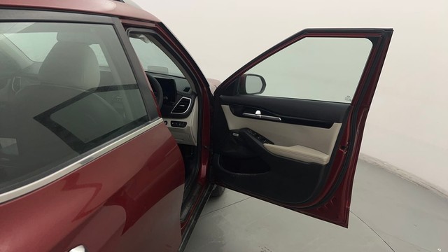 Second-hand 2020 Kia Seltos GTX Plus Diesel AT for sale in Ghaziabad-16