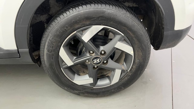 Second-hand 2019 Hyundai Venue SX Turbo Executive for sale in Karnal-19