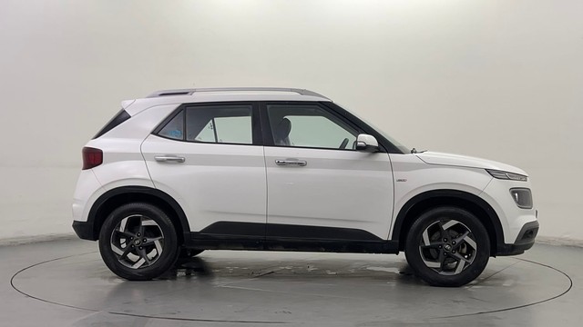 Second-hand 2019 Hyundai Venue SX Turbo Executive for sale in Karnal-2