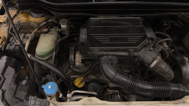 Second-hand 2016 Maruti Vitara Brezza ZXI Plus Dual Tone for sale in Chandigarh-35