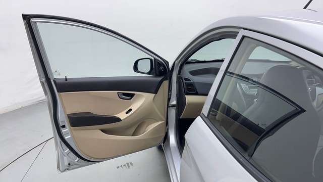 Second-hand 2015 Hyundai EON Sportz for sale in Chandigarh-24