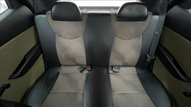 Second-hand 2015 Hyundai EON Sportz for sale in Chandigarh-23