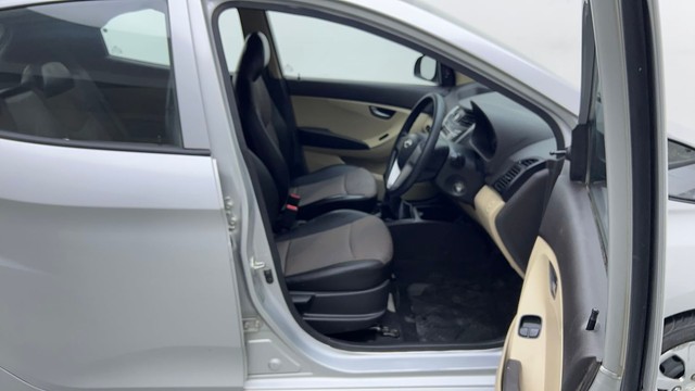 Second-hand 2015 Hyundai EON Sportz for sale in Chandigarh-15